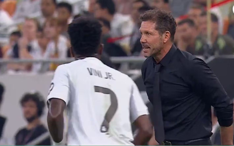 Atletico Madrid manager Diego Simeone apologises to Vinicius Junior