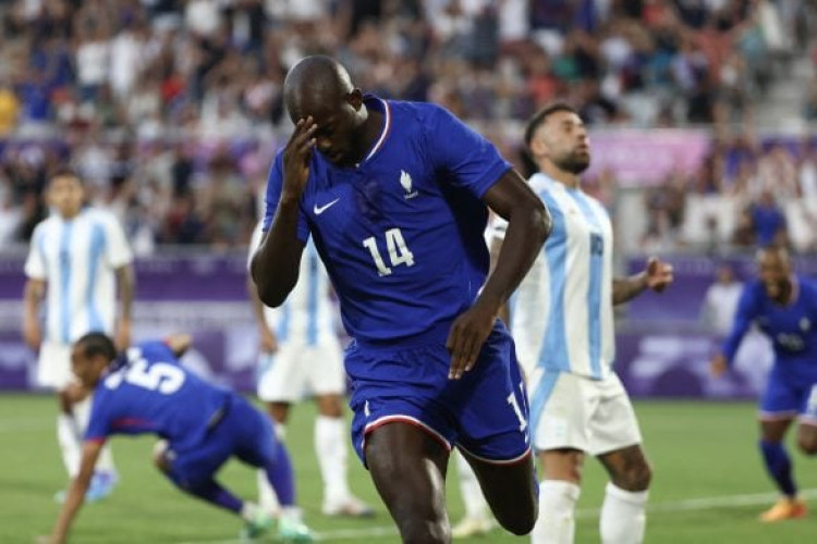 "Прогнозируемый состав Франции против Исландии: Жан-Филипп Матета сделает первый старт"