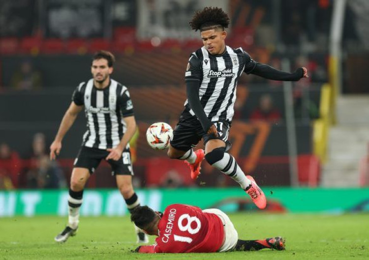 Shola Shoretire